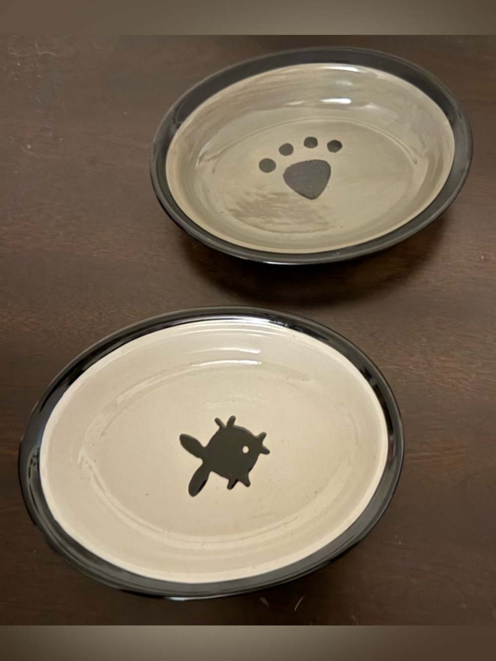 PetRageous Designs Stoneware Pet Bowl Set | Paw Print | 1 Cup | Set of 2